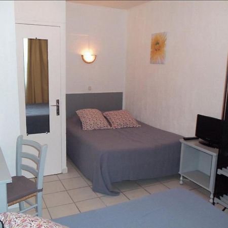 Hotel Du Musee Menton Rom bilde