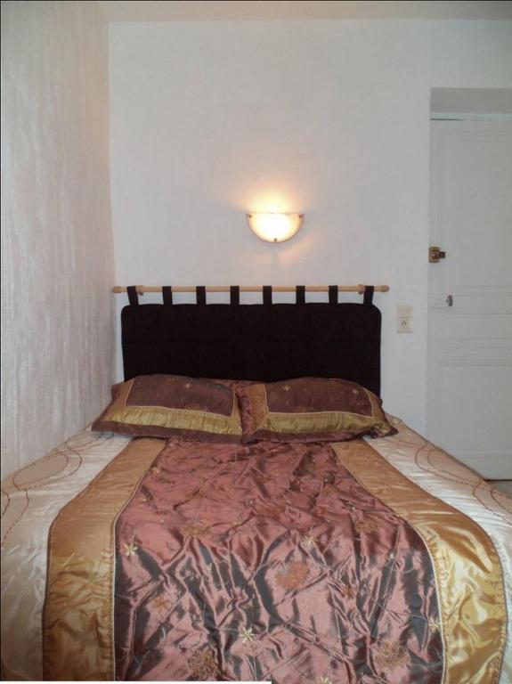 Hotel Du Musee Menton Rom bilde